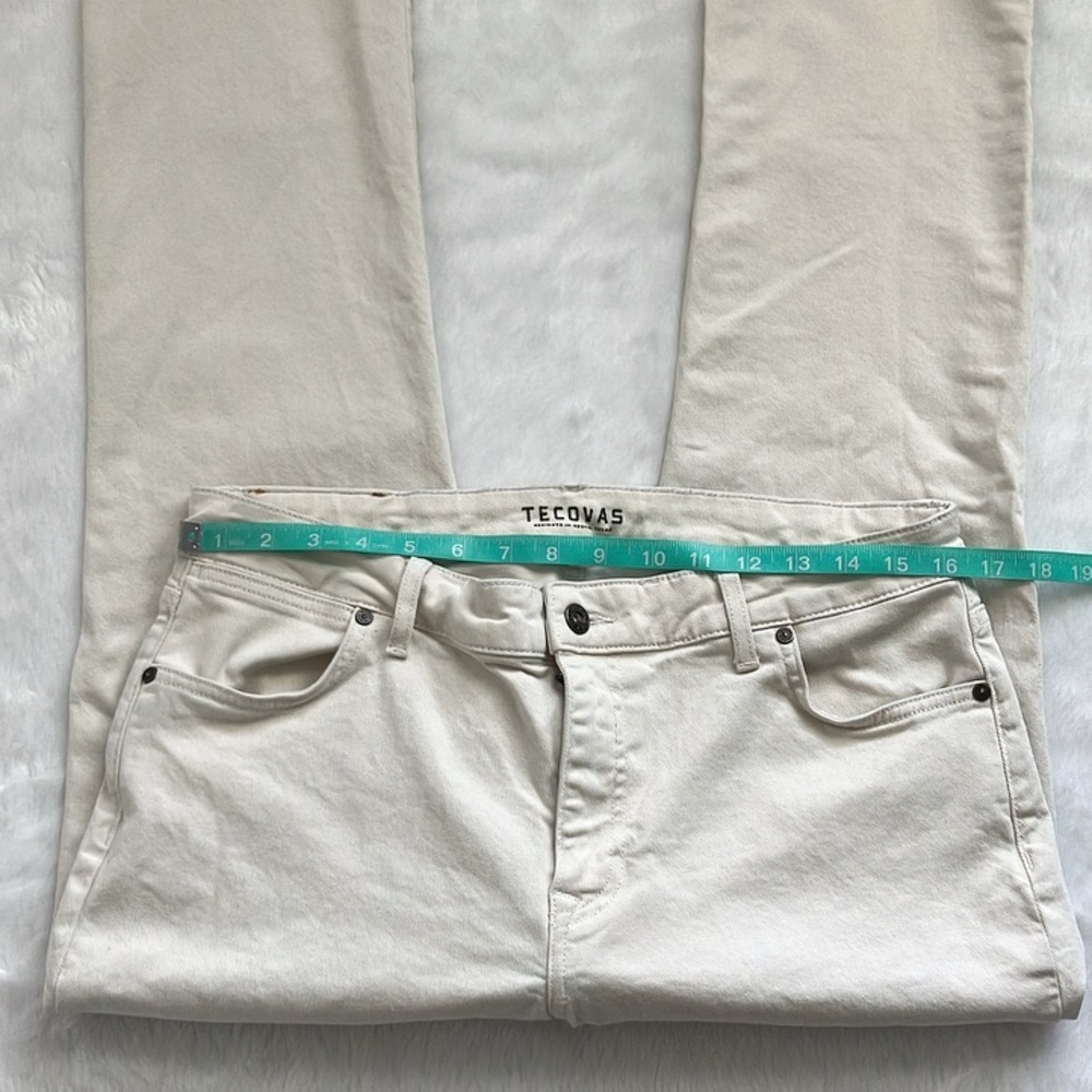 Like New Tecovas Cream Natural High Rise Straight Jeans, Size 30 - Picture 3 of 8